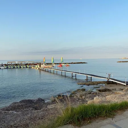 Savveli By The Sea Апартаменты Пафос