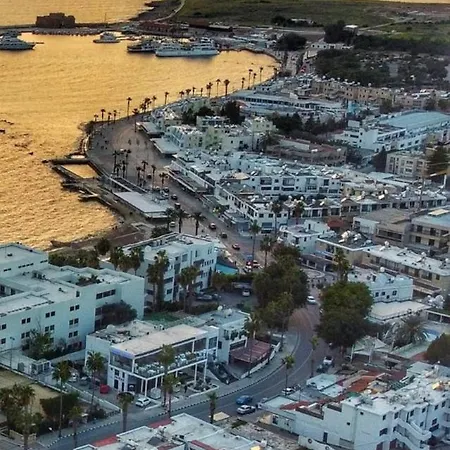 Апартаменты Savveli By The Sea *