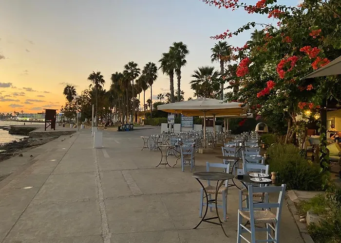 Savveli By The Sea Apartamento *