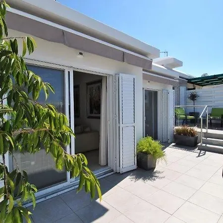 Διαμέρισμα Savveli By The Sea *